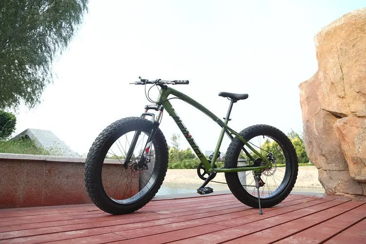 4.0 Extra Wide Fat Tire Snow Bike Variable Speed Shock Absorption Mountain Fat Bike For Sand Beach Snow Off-road Cycling Sports