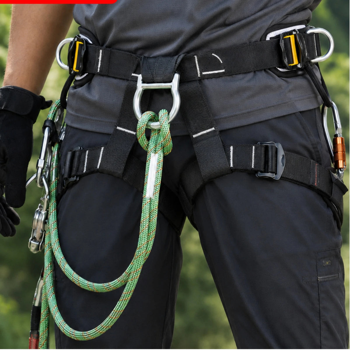 Full-Body Safety Harness Ventilated Harness with Mesh Padding Comfortable Heavy-Duty for Workers, Fall Protection, Climbing